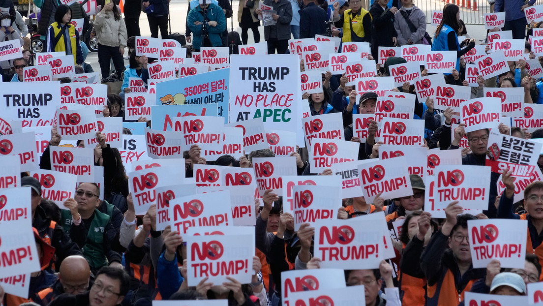VIDEO: Cientos de surcoreanos protestan contra la visita de Trump