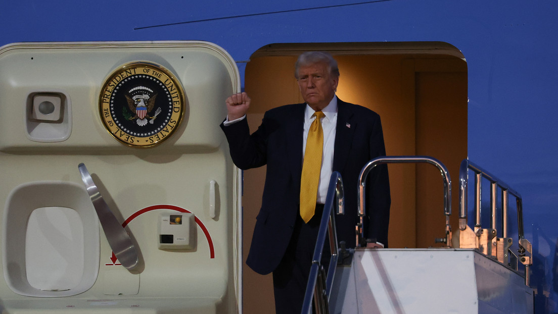 Trump no descarta un tercer mandato en 2028