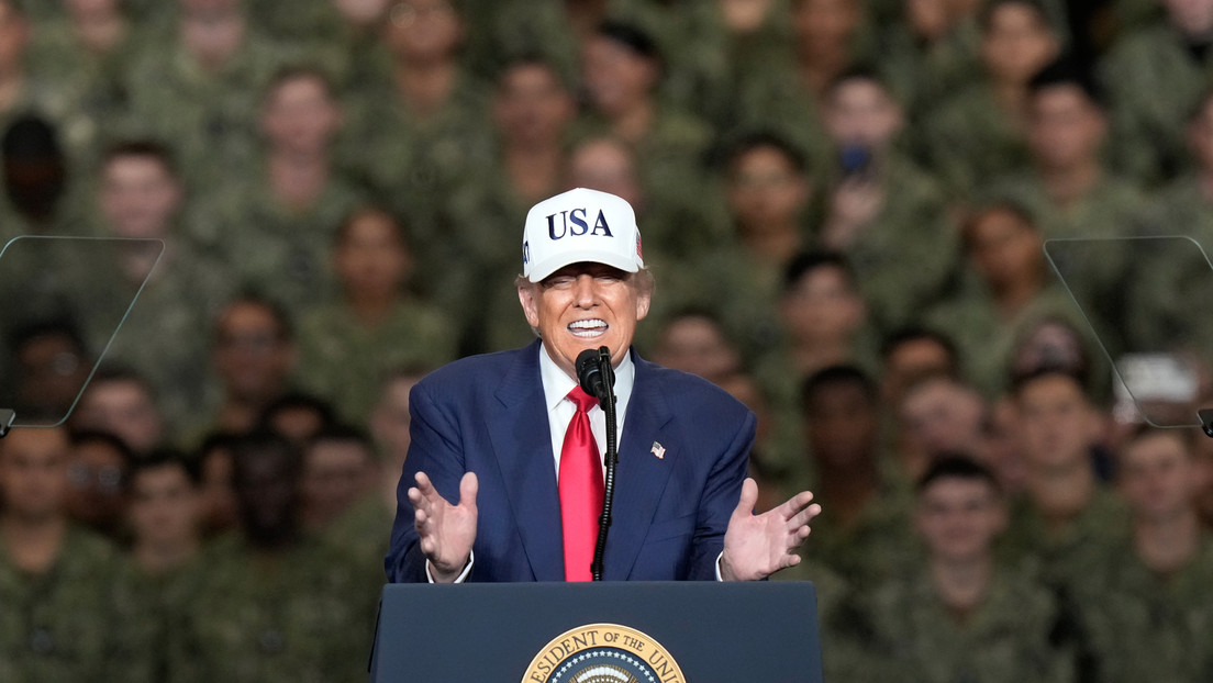 Trump: "Siempre quise ser almirante"