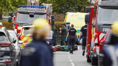 Ataque con cuchillo y atropello de multitud cerca de una sinagoga en el Reino Unido