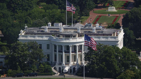 Putin: "Nadie en el mundo está dispuesto a regirse por reglas establecidas en el otro lado del océano"