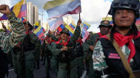Maduro avisa sobre un "ejercicio especial organizativo" de la Fuerza Armada y las milicias