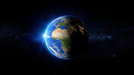 La Tierra refleja cada vez menos luz