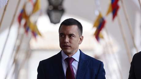 La caravana del presidente Noboa, atacada en Ecuador