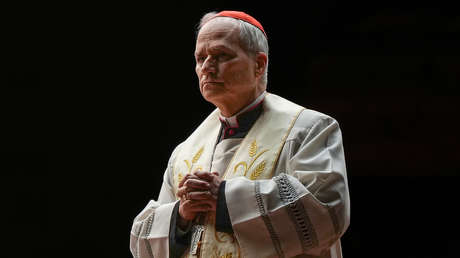 León XIV carga contra las élites que "viven en una burbuja de lujo"