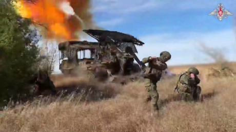 VIDEO: Artillería rusa causa estragos en tropas de Kiev