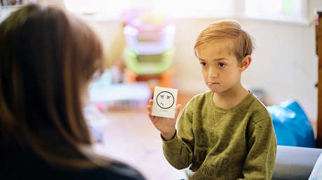 Robert Kennedy Jr. sugiere que la circuncisión está relacionada con el autismo