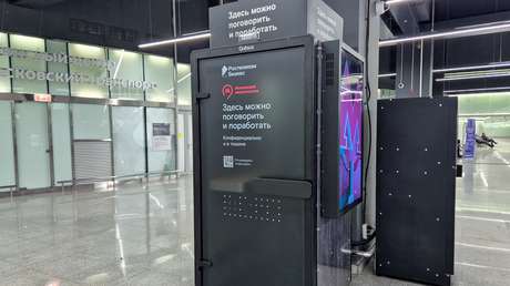 ¿Estás en el metro y necesitas hablar por teléfono en silencio? El metro de Moscú ofrece esta innovadora solución