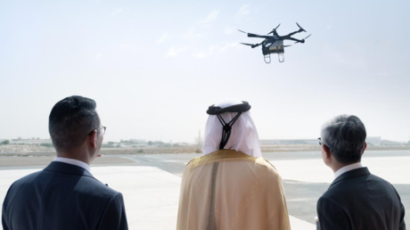 VIDEO: Vehículo volador chino hace historia con su primer trayecto oficial