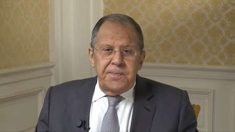"Ejemplo de periodismo altamente profesional": Lavrov felicita a RT por su 20.º aniversario