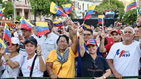 Más de 50.000 cubanos expresan su "firme" apoyo a Venezuela ante amenazas de EE.UU. (FOTOS)