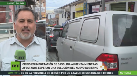 Crisis de importación de gasolina aumenta en Bolivia mientras afectados esperan una solución del nuevo Gobierno
