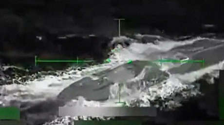 Lo que se sabe del ecuatoriano que sobrevivió al ataque de EE.UU. a una lancha