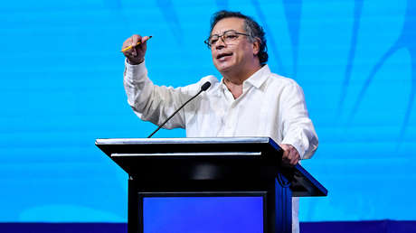 "Rompen el derecho internacional": Petro critica las maniobras de EE.UU. en el Caribe y Pacífico