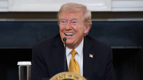 Trump a una periodista francesa: "No entiendo ni una palabra de lo que dice" (VIDEO)