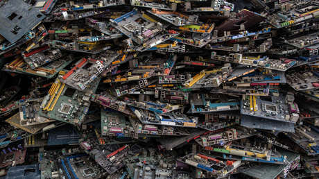 EE.UU. azota esta región con un 'tsunami' tóxico de residuos electrónicos