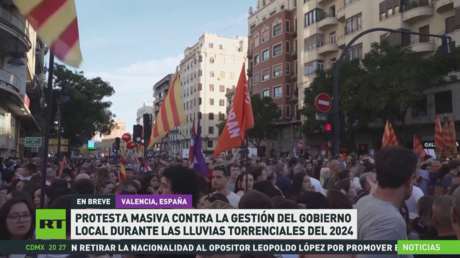 Protesta masiva contra la gestión de la DANA del presidente de la Comunidad de Valencia
