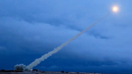 "Cambio de juego": exoficial de EE.UU. comenta las capacidades del misil Burevéstnik