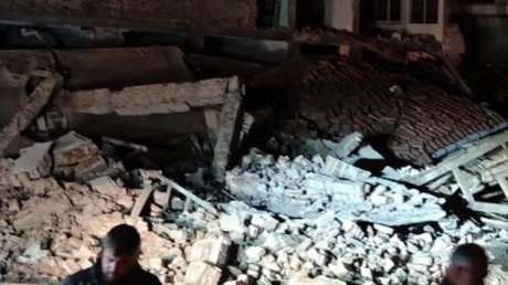 Primeras imágenes de destrucción tras un sismo en Turquía