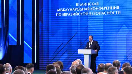 Lavrov: La OTAN busca con sus planes desestabilizar la paz en el Ártico