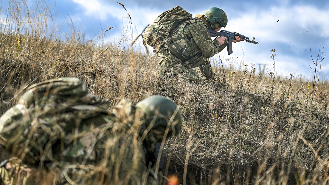 El Ejército ruso repele varios ataques de fuerzas ucranianas que buscan romper el cerco en Krasnoarmeisk