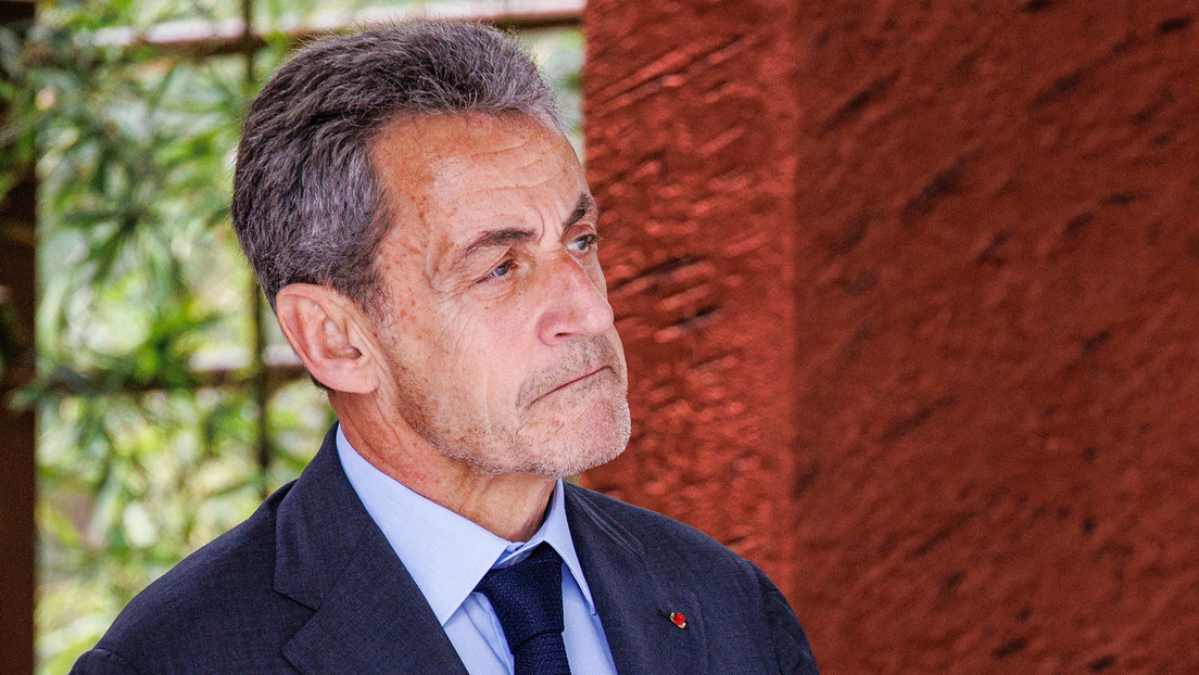 Este es el único alimento que Sarkozy acepta comer en la cárcel