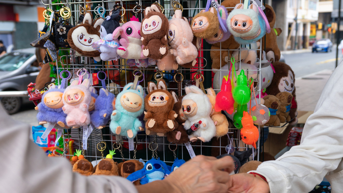 ¿Qué peligro ocultan los Labubu falsos?