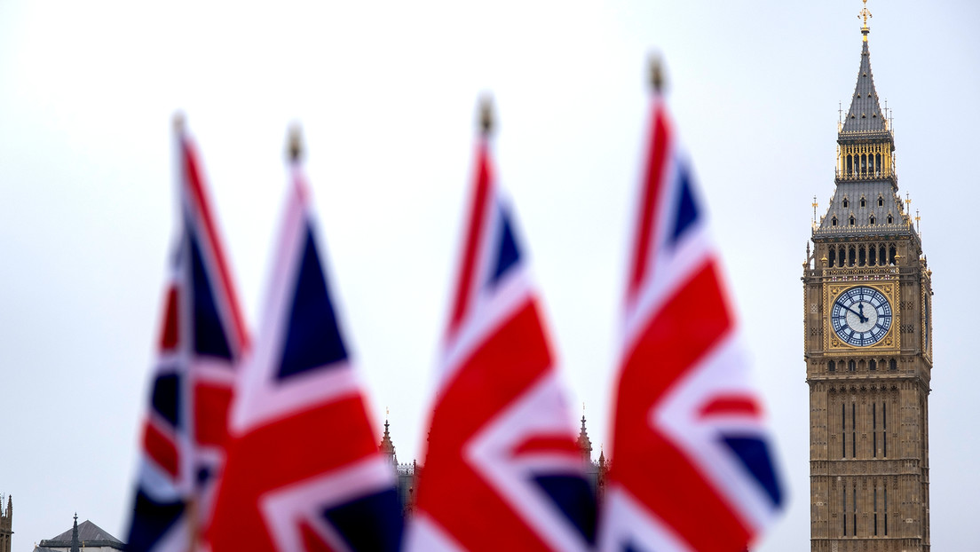 Lavrov, sobre el fallido secuestro de un caza ruso: "No sé cómo los británicos se quitarán esto de encima"