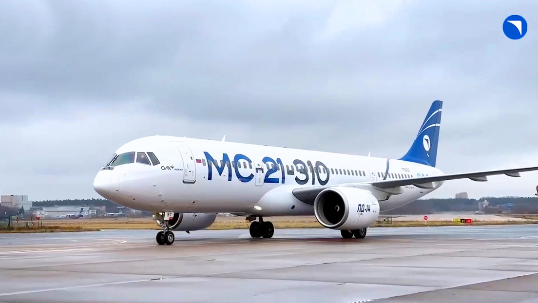 VIDEO: Un avión 'Made in Russia' completa un vuelo de más de seis horas