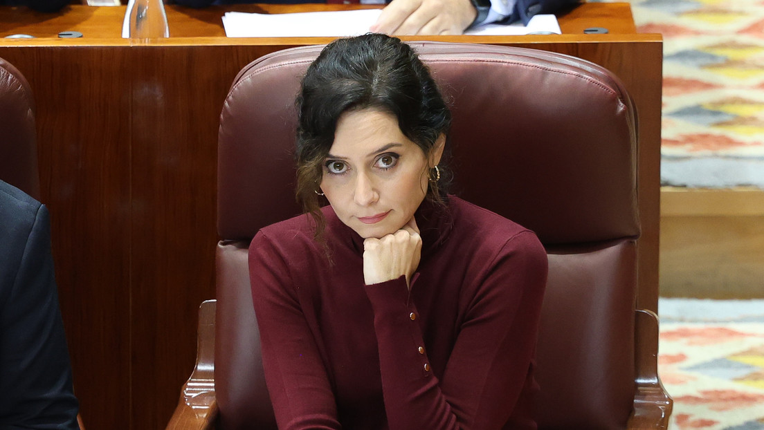 Una política española sobre la migración: "Alguien tendrá que limpiar sus casas"