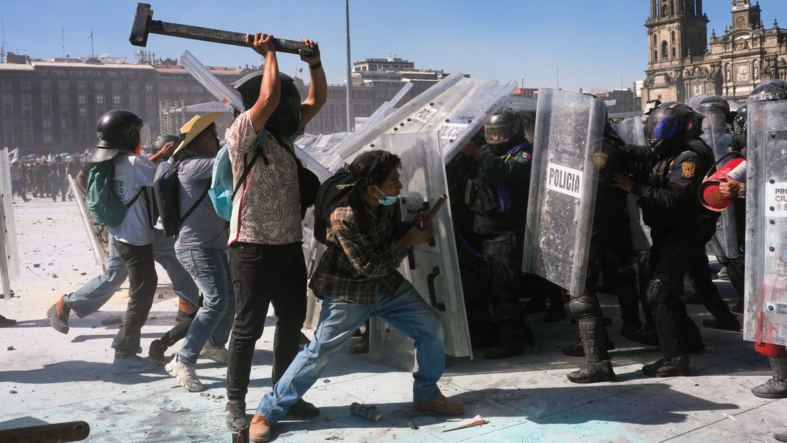 El número de policías heridos en los brutales choques en México