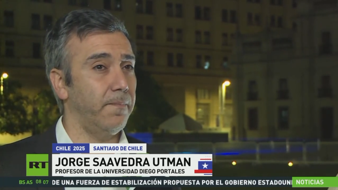 Experto: Jeannette Jara tendrá que reformular su campaña para distanciarse del polémico legado de Boric