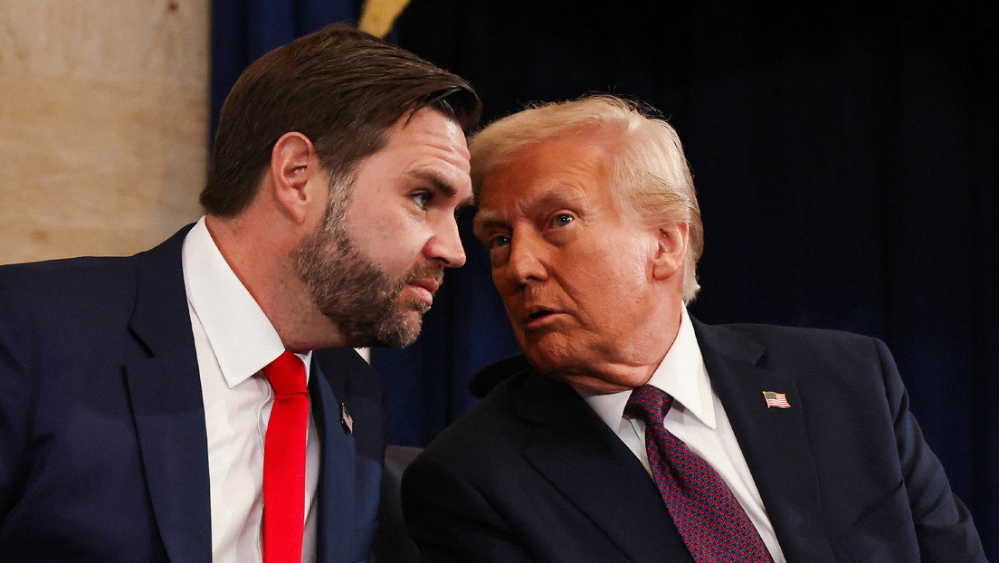 CNN: Trump y Vance no fueron invitados al funeral del exvicepresidente Dick Cheney