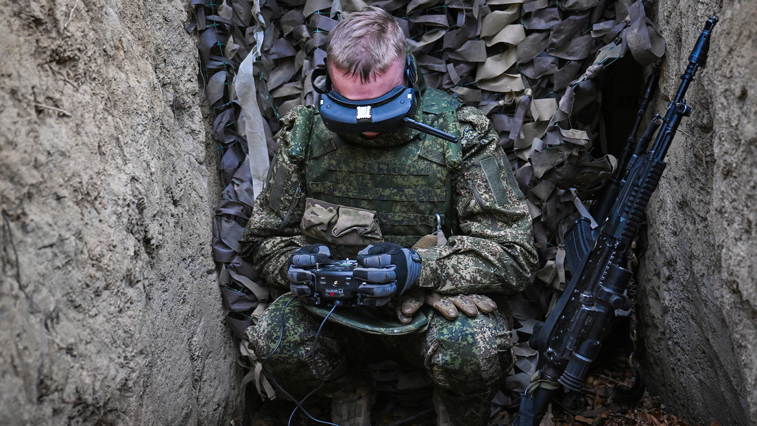 "Te persiguen literalmente": mercenarios neerlandeses sobre temibles drones rusos