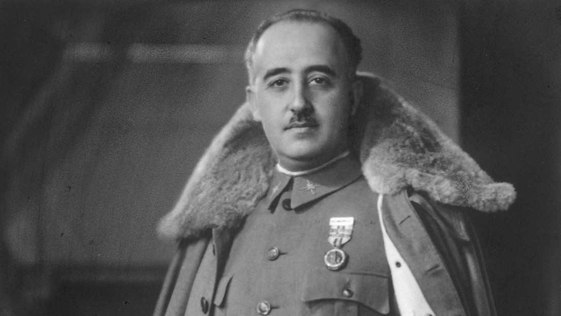 50 años después de la muerte de Franco: jóvenes en España que no vivieron la dictadura se radicalizan