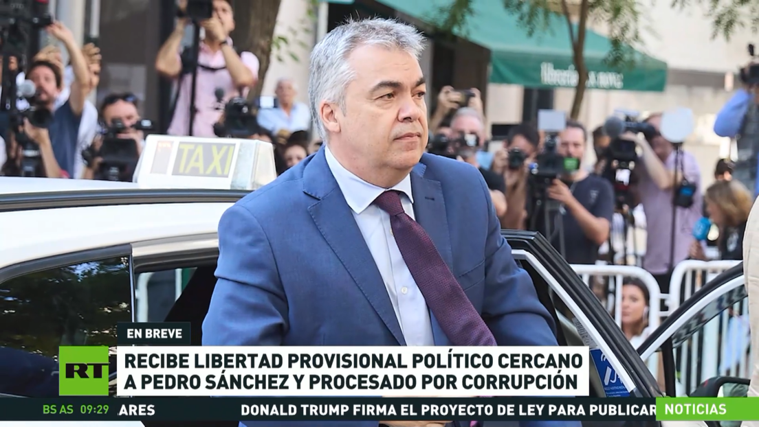 Recibe libertad provisional político cercano a Pedro Sánchez procesado por corrupción