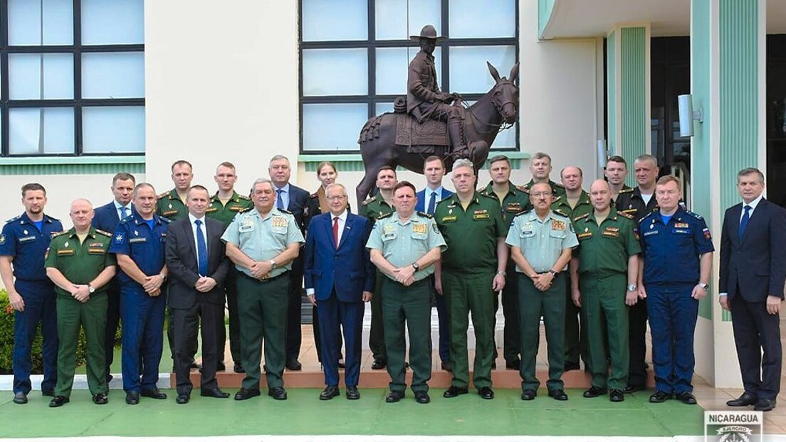 Ejército de Nicaragua recibe delegación militar de Rusia (VIDEO)