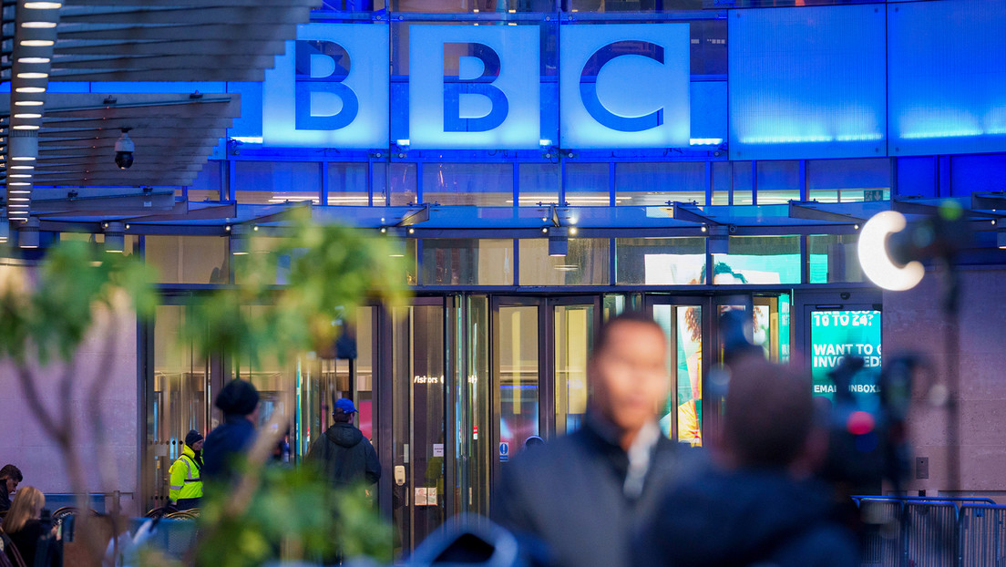 La BBC pierde millones de dólares en medio del revuelo por la manipulación de un video de Trump