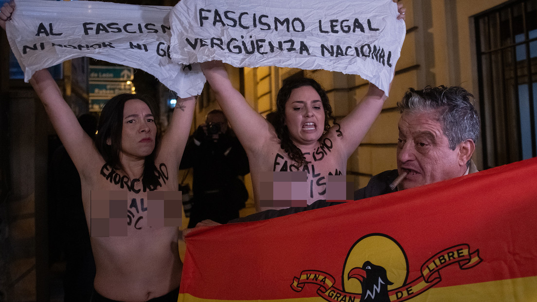 Detienen a un hombre que tocó los pechos de dos activistas de Femen en Madrid