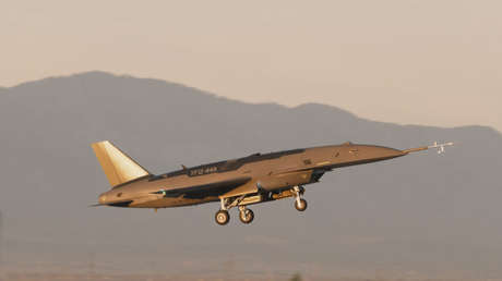 Novedoso dron de apoyo para cazas de EE.UU. realiza su primer vuelo (VIDEO, FOTOS)
