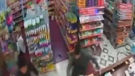 VIDEOS: Potente terremoto deja decenas de muertos en Afganistán