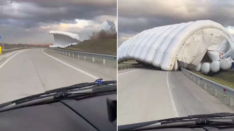 VIDEO: Carpa inflable fuera de control corta una carretera en Rusia