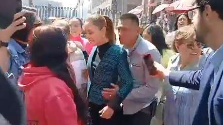 Acosan a Sheinbaum en pleno centro de la capital (VIDEO)