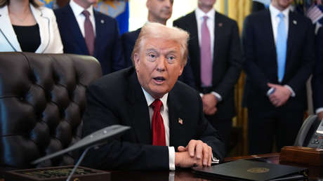 "¿Quieres comprar un Rolex?": la extraña respuesta de Trump cuando le preguntan sobre Suiza