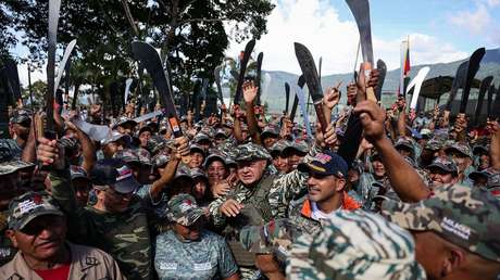 "Pie de plomo, nervios de acero, máxima movilización": Llamado en Venezuela ante agresión de EE.UU.