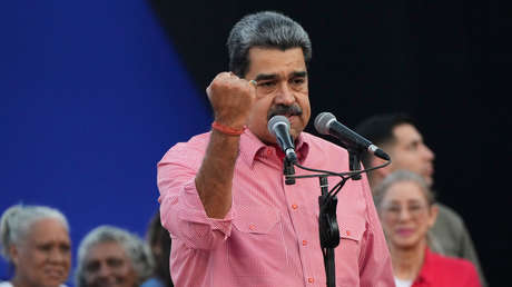 Maduro: "Hay que ver lo que es estar en el epicentro de la amenaza y la acechanza del imperio"