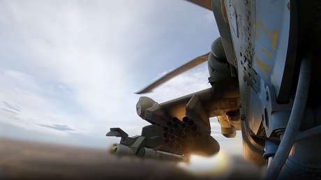 VIDEO: Mi-28 ruso aniquila un punto de control de drones de Ucrania con un misil a máxima distancia