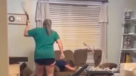 Detienen a una 'Maestra del Año' en EE.UU. por golpear brutalmente a su hijo (VIDEO)