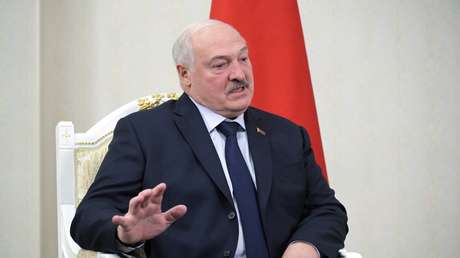 Lukashenko da consejos a Zelenski