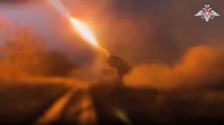 VIDEO: Lanzallamas ruso aplasta posiciones enemigas